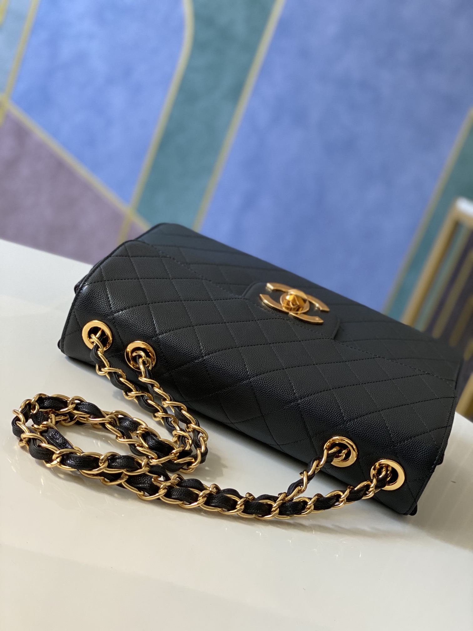 Handbag Chanel A88 size 30.21.8 cm - vstockx