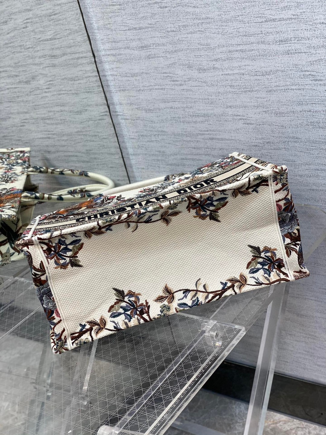 Handbags Dior Book Tote 8001 size:36.5*26*1 cm - vstockx