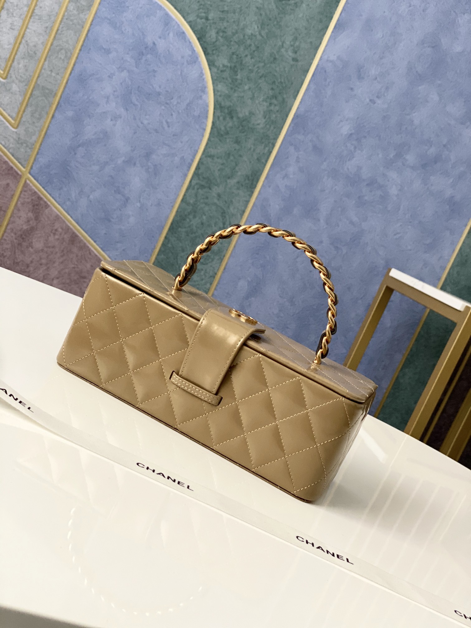 Handbag chanel 01919 size 22 10 8.5 cm - vstockx