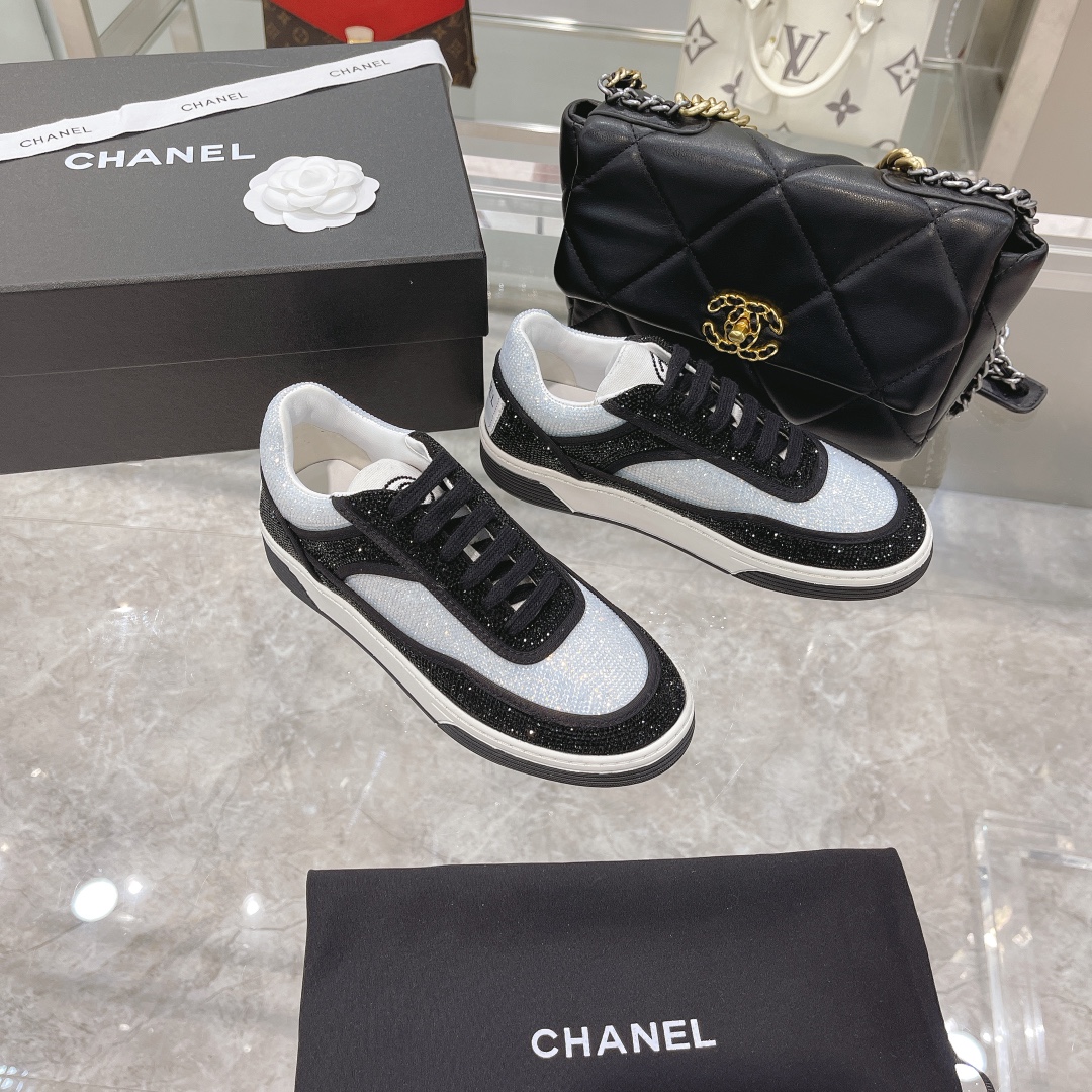Chanel Low Top Sneaker 49 - vstockx