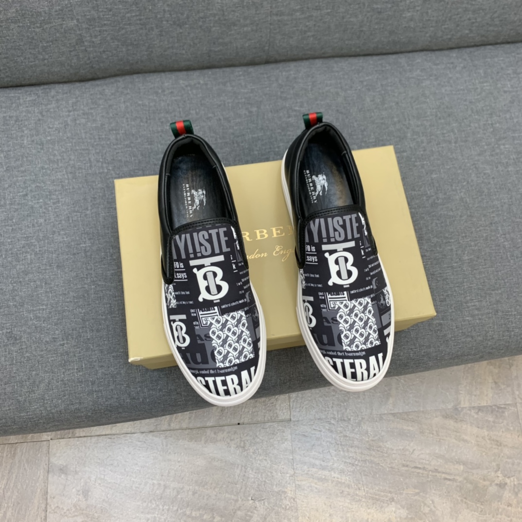 Burberry Perforated Check Sneaker 46 - vstockx