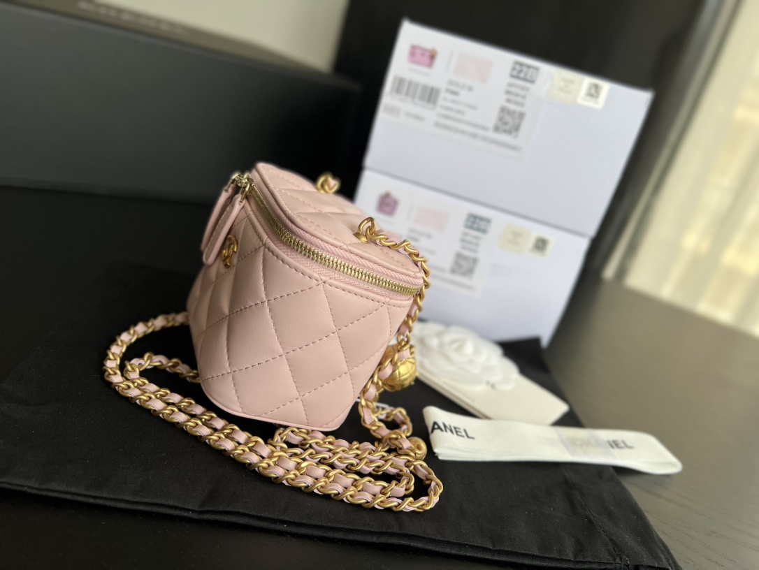 Handbag Chanel AP1447 size 8.5cmx11cmx7 cm - vstockx