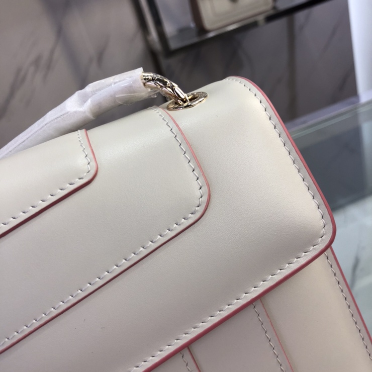 Handbags Bvlgari 35362 size:27.5*17.5*7.5 cm - vstockx