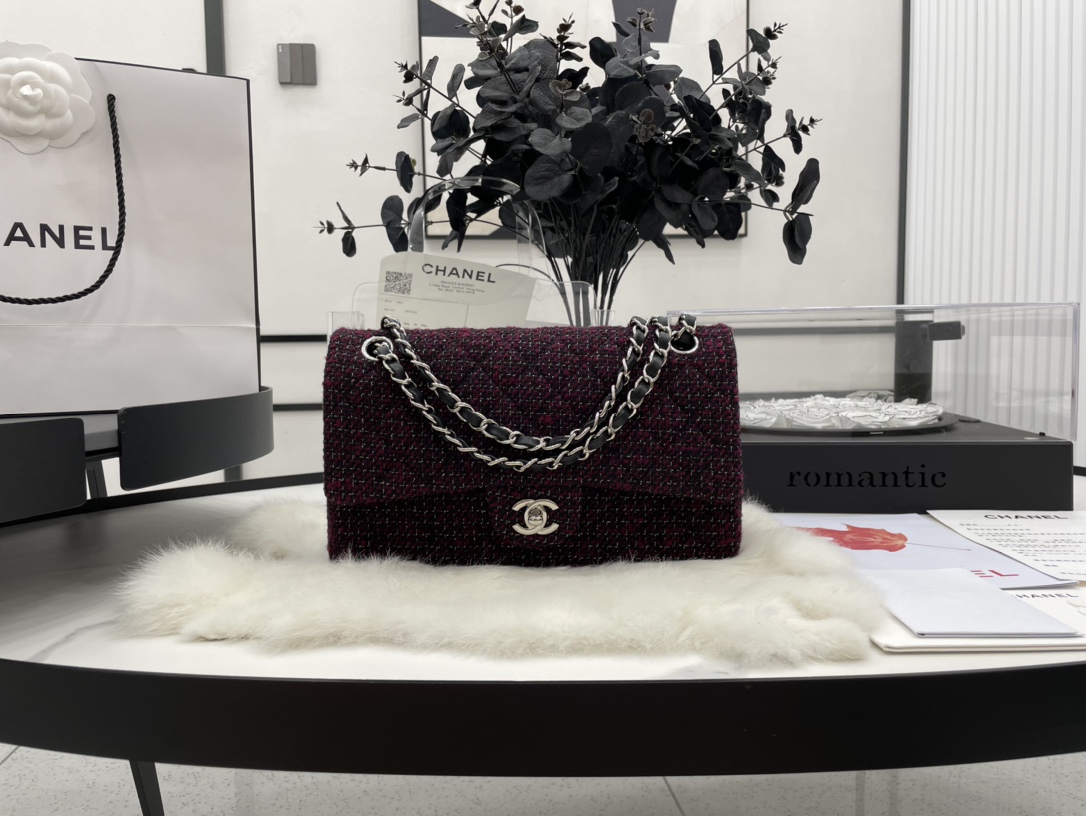 Handbag Chanel size 25 cm - vstockx
