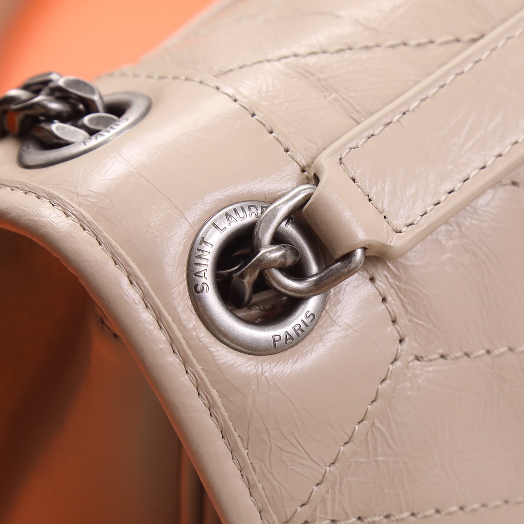 Handbags SAINT LAURENT 498894 size 28  8  20 cm - vstockx