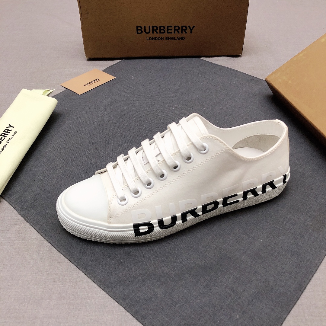 Burberry Perforated Check Sneaker 20 - vstockx