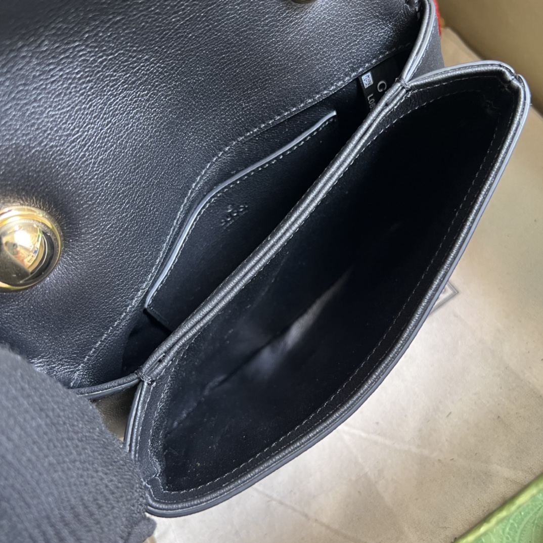 Handbag Gucci 698643 size 22*13*5.5 cm - vstockx