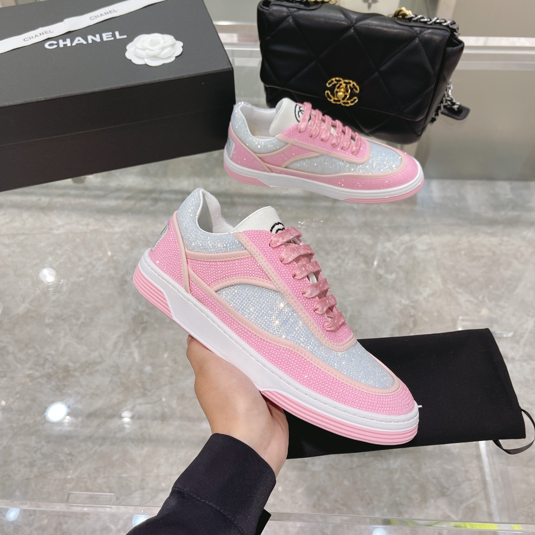 Chanel Low Top Sneaker 50 - vstockx