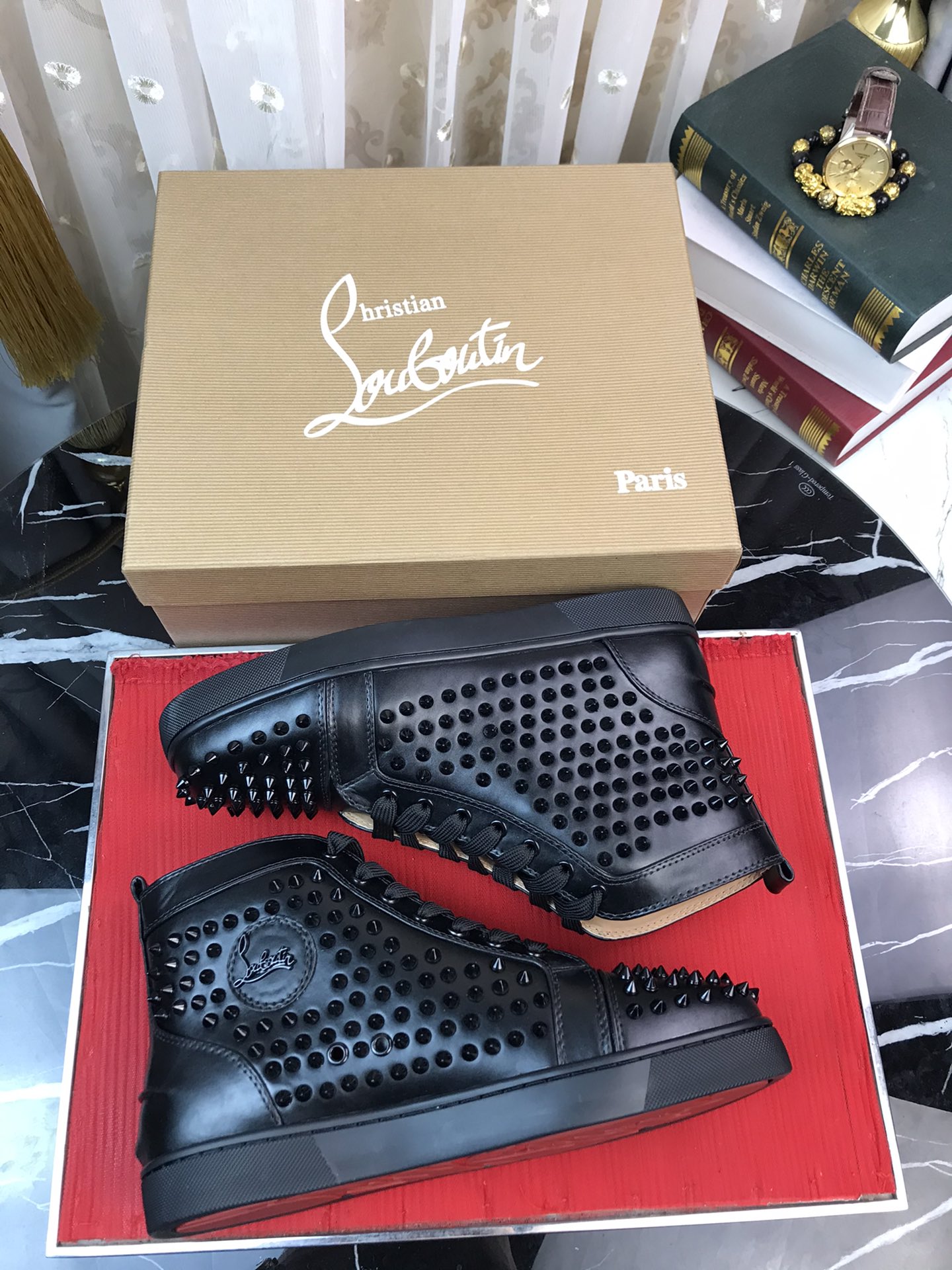 Christian Louboutin Louis Junior Spikes Orlato Flat Sneakers 4 - vstockx