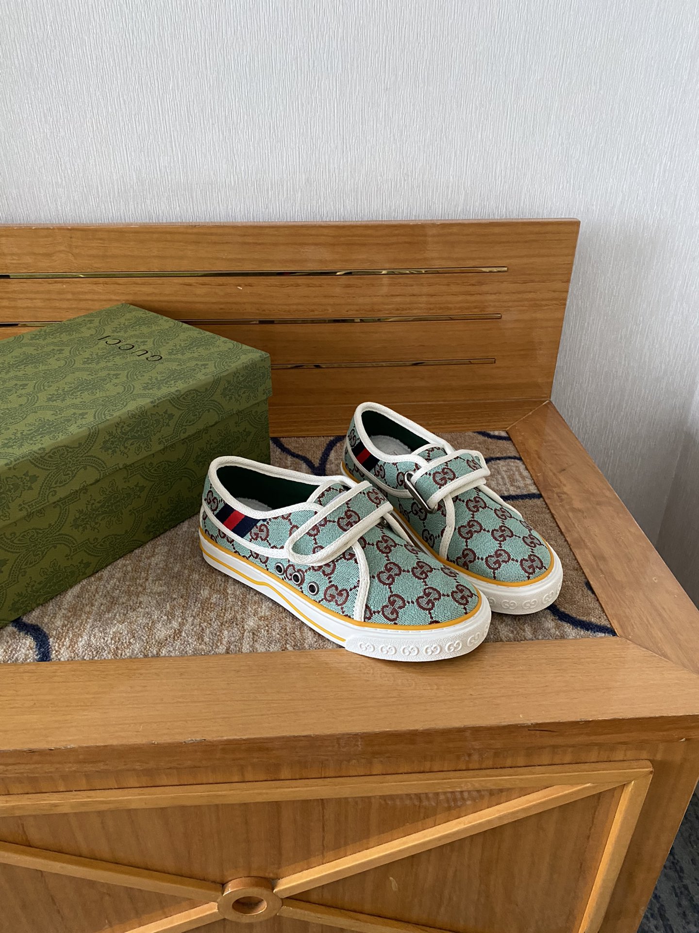Gucci Women's Gucci Tennis 1977 sneaker 3 - vstockx