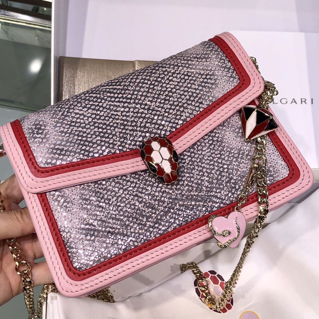 Handbags Bvlgari 288104 size:17.5*11*5 cm - vstockx