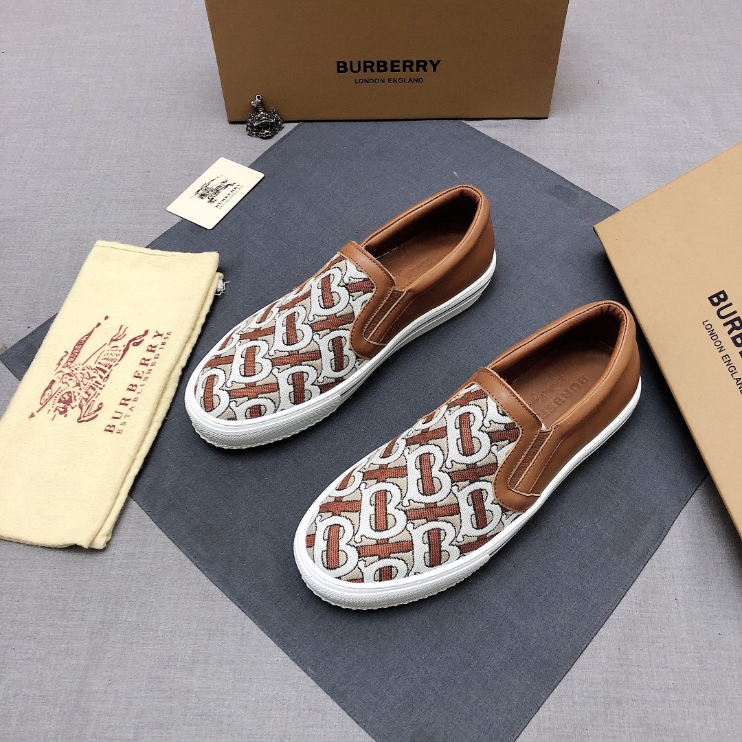 Burberry Perforated Check Sneaker 4 - vstockx