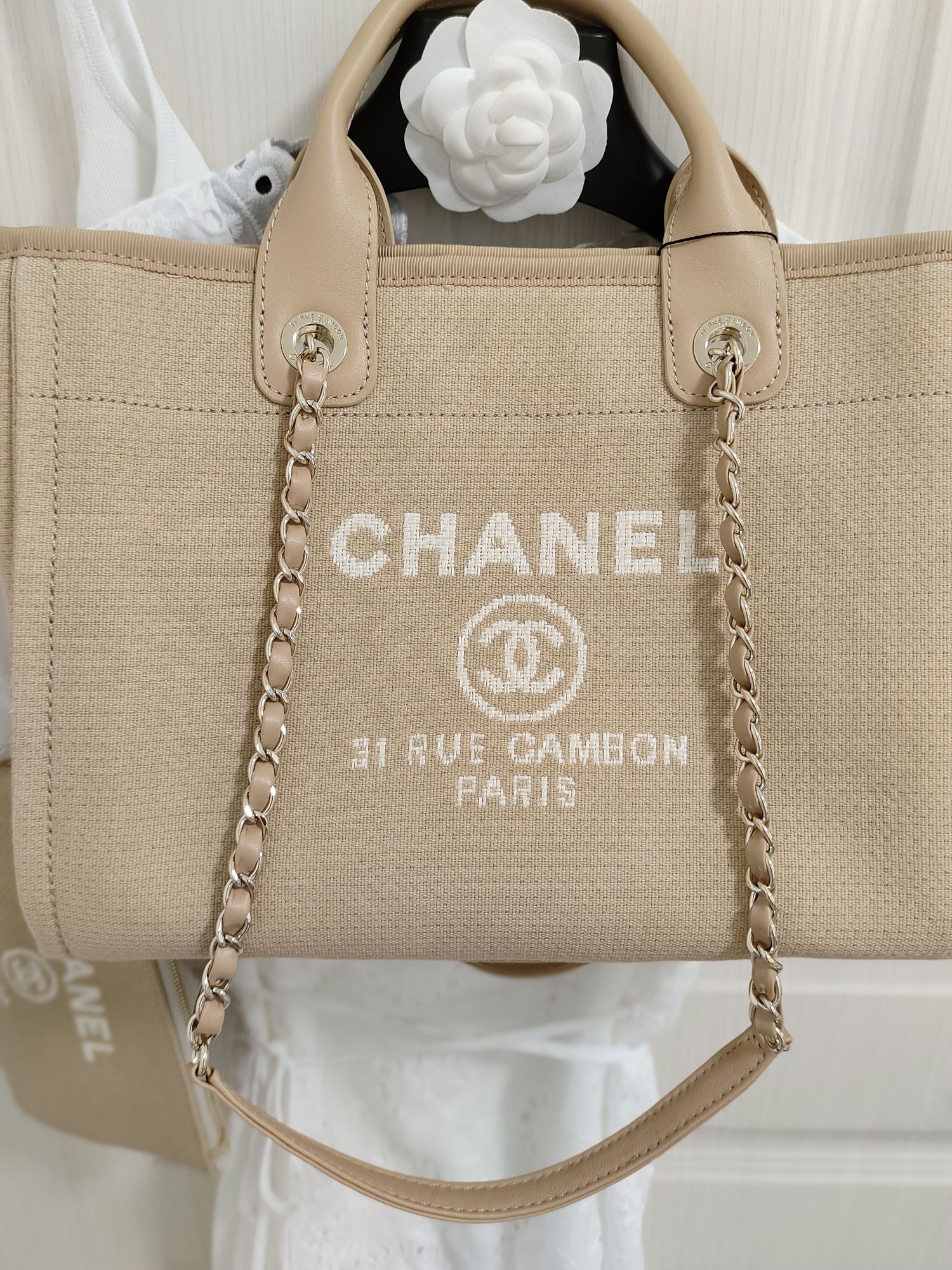 Handbag Chanel size 38 cm - vstockx