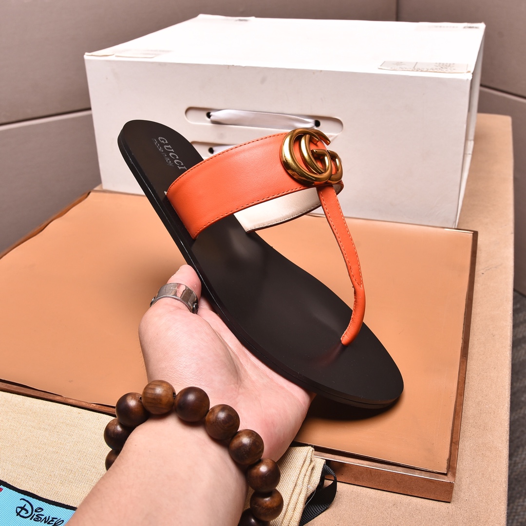 Gucci Slippers 4 - vstockx