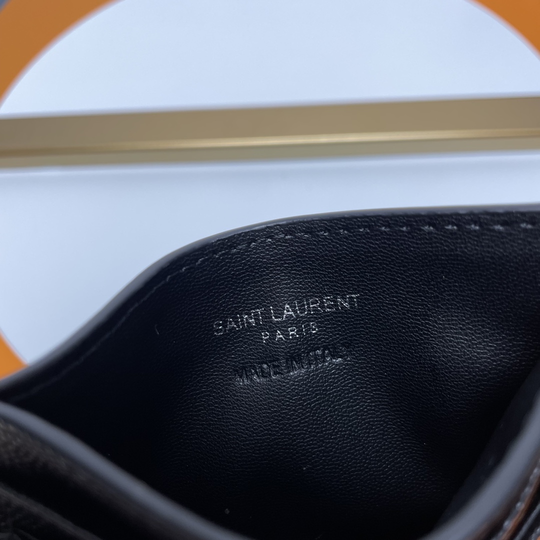 Handbags SAINT LAURENT 423291 size 10x7.5x0.5 cm - vstockx