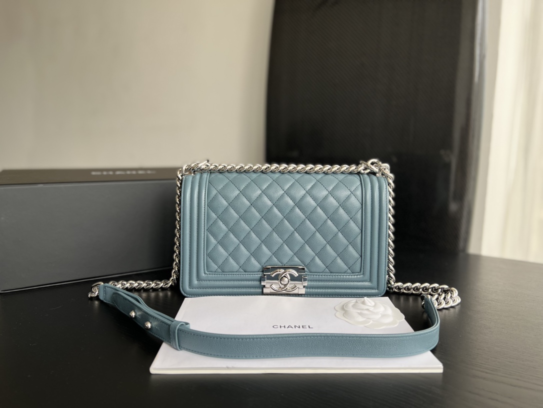 Handbag Chanel size 25 cm - vstockx