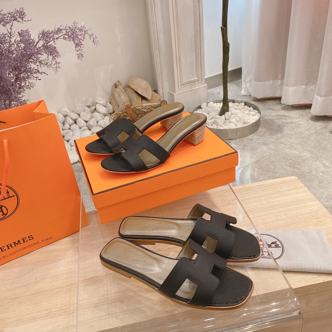 Hermes Sandals 62 - vstockx