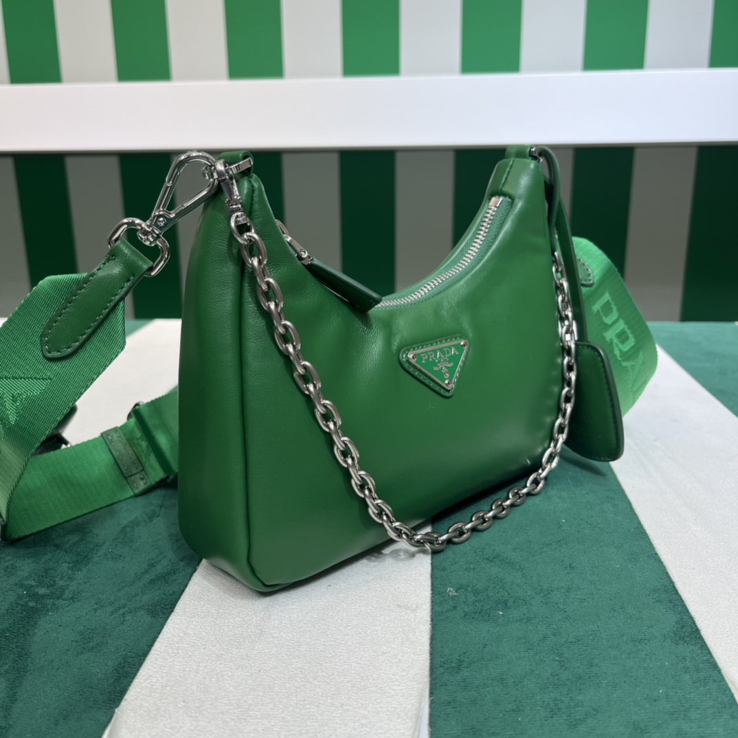 Handbags Prada 1BH240 size:22*12*6 cm - vstockx