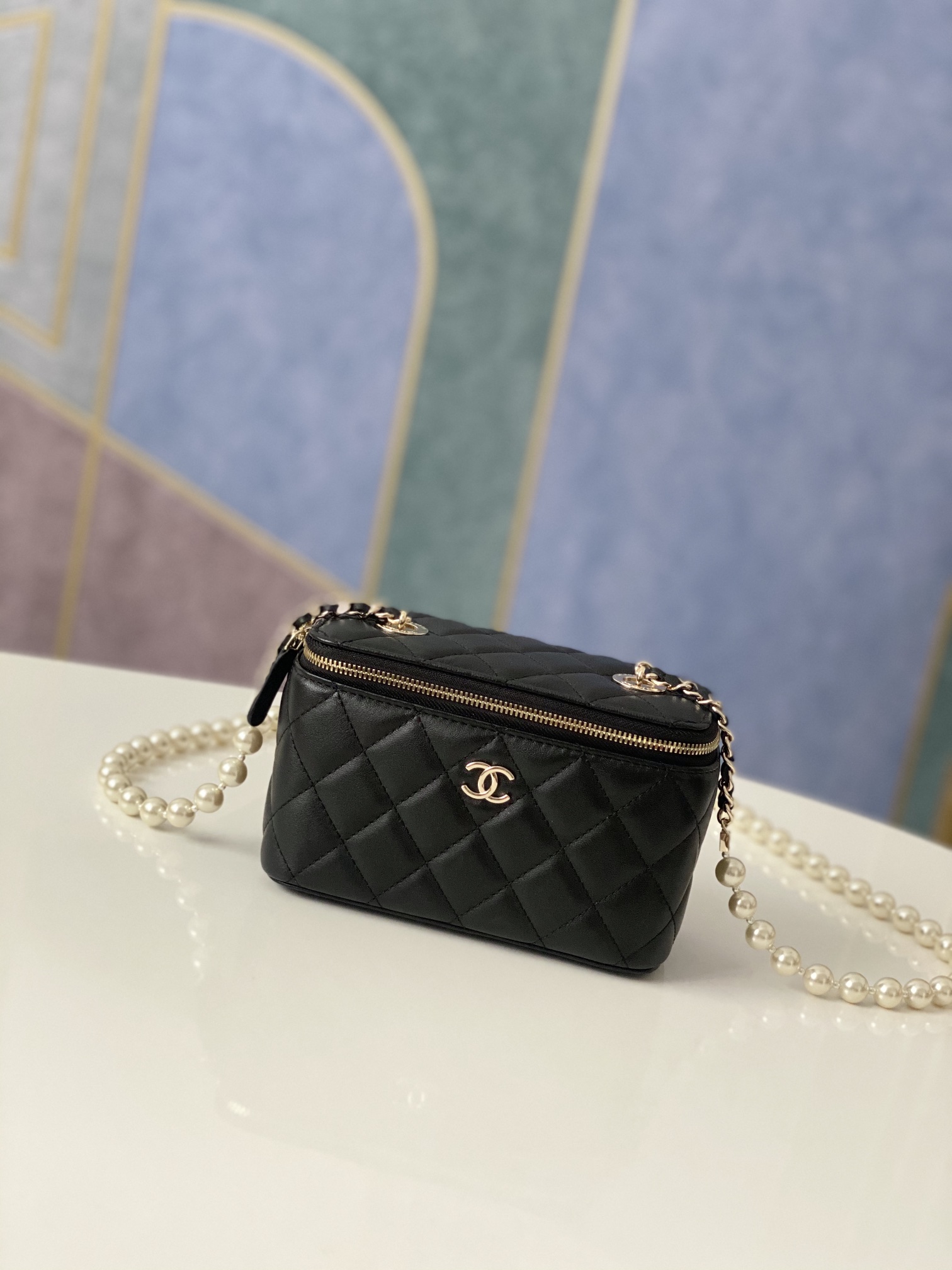 Handbag Chanel 81192 size 9.5-17-8 - vstockx