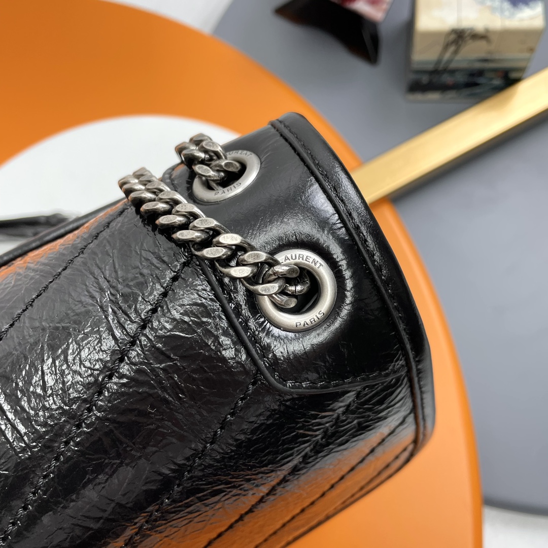 Handbags SAINT LAURENT 533037 size 26x21x13 cm - vstockx