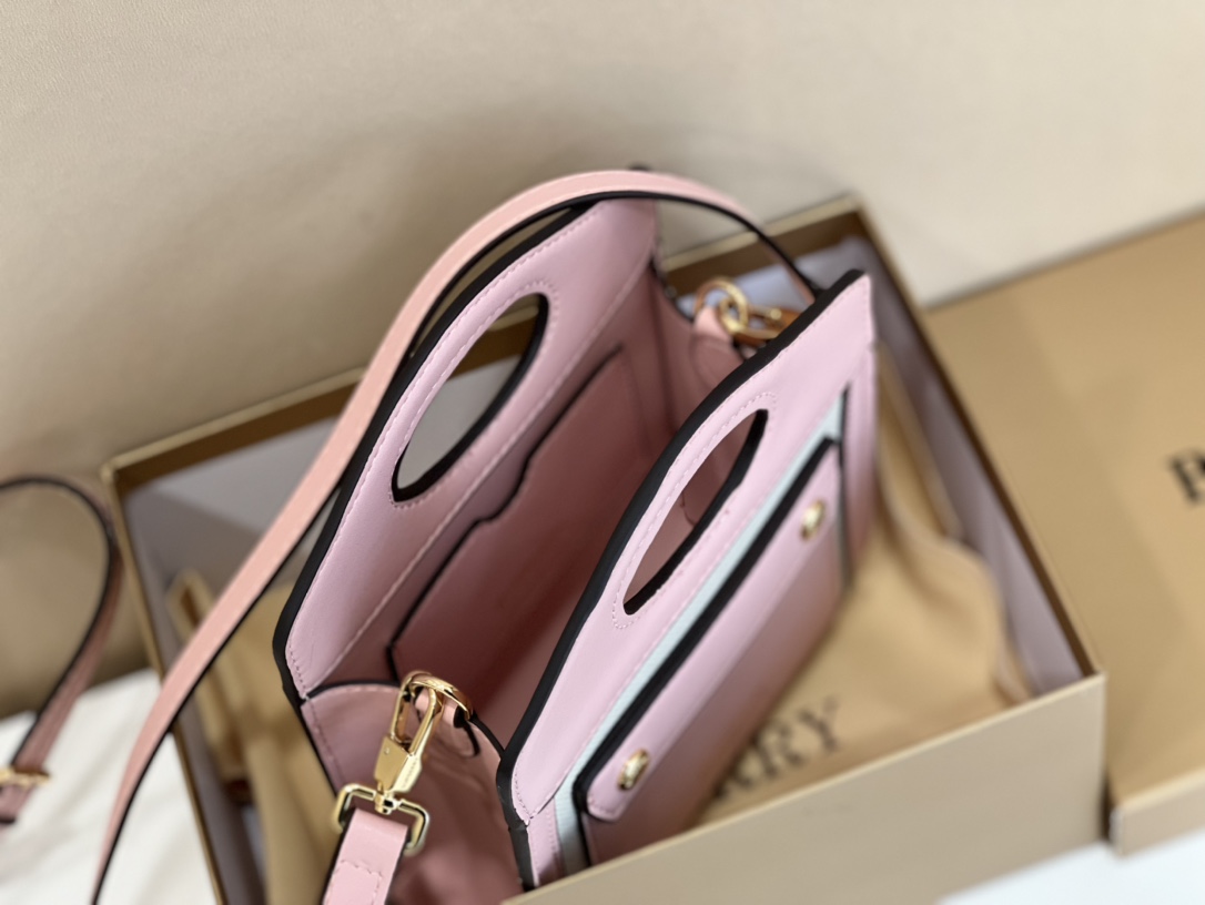 Burberry   mini  ʲ - vstockx