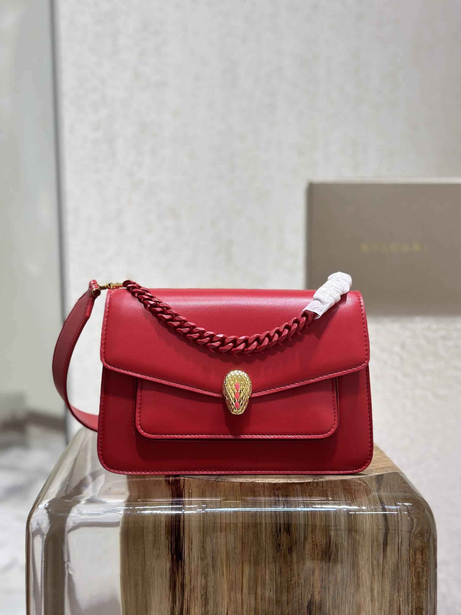 Handbags Bvlgari 290767 size:25*17*8 cm - vstockx