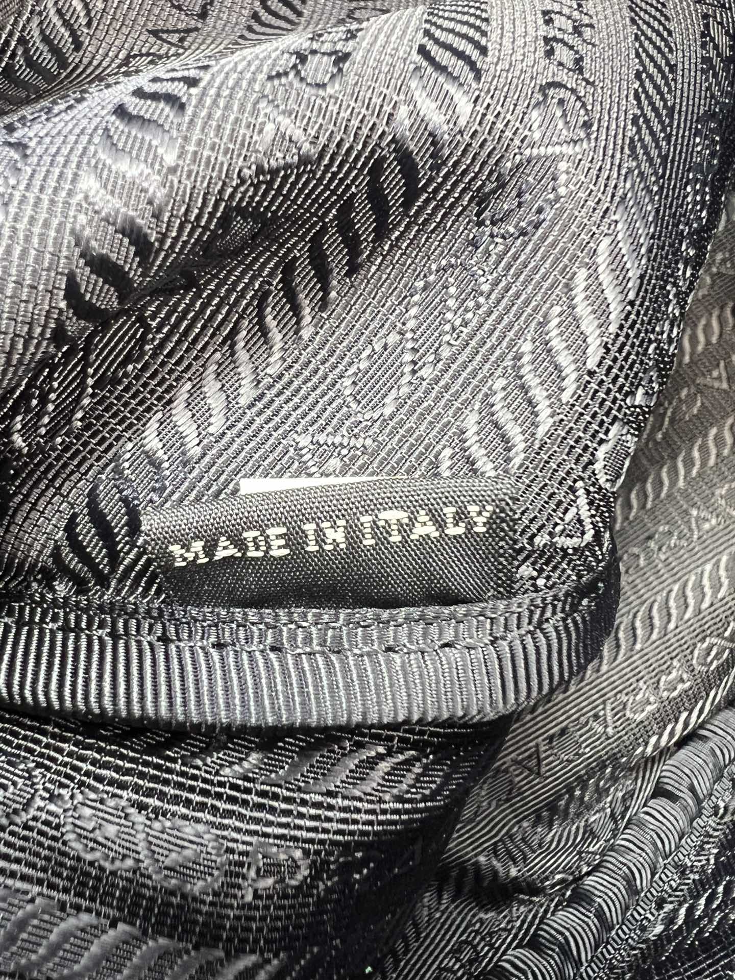 handbags prada 1BH190 26*14*12 - vstockx