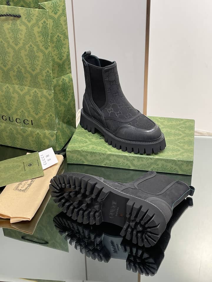 Gucci GG CANVAS ANKLE BOOT Black - vstockx