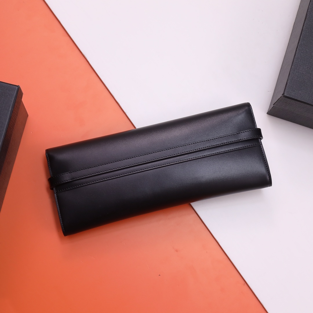 Handbags SAINT LAURENT 695949 size 31x14x3 cm - vstockx