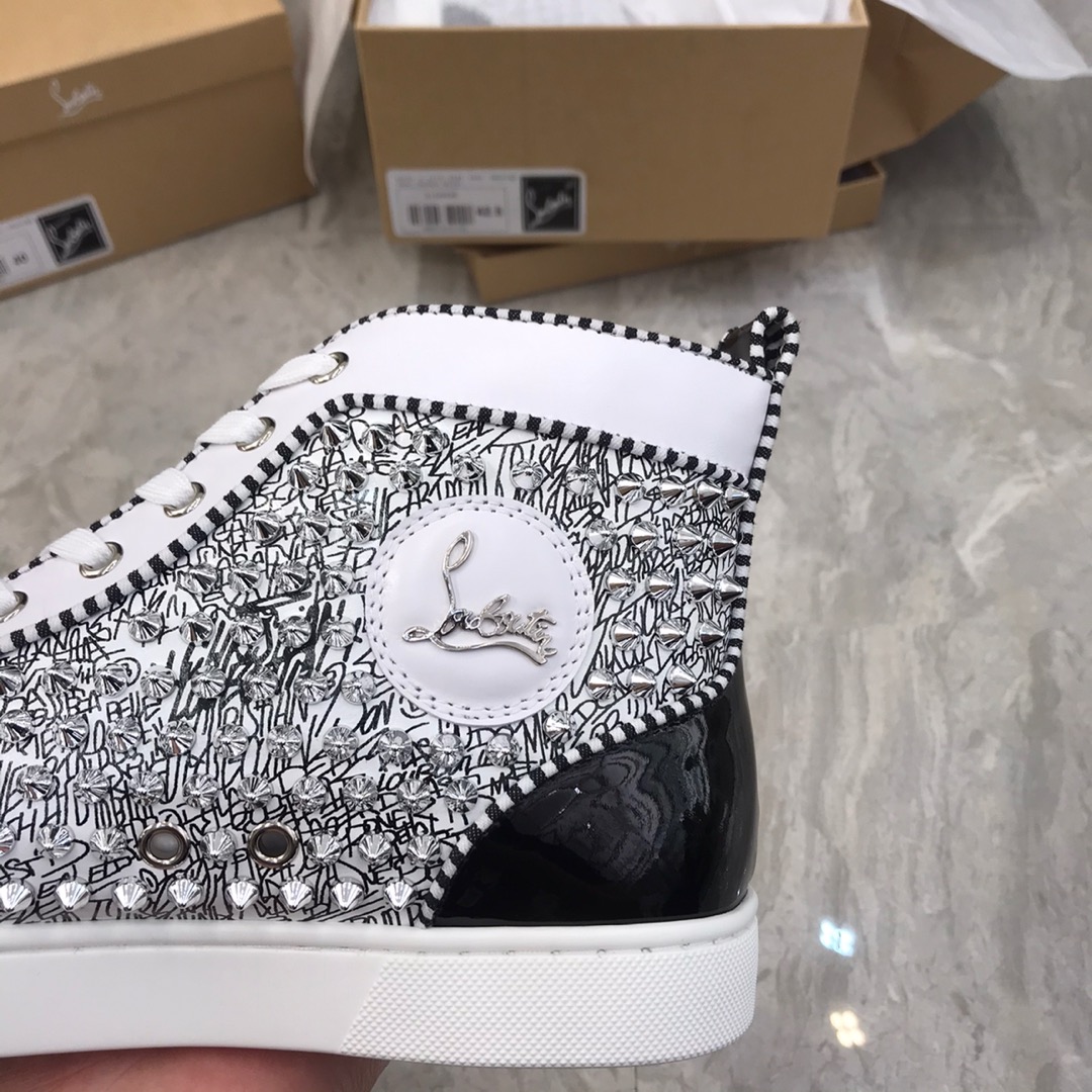 Christian Louboutin Louis Junior Spikes Orlato Flat Sneakers 42 - vstockx