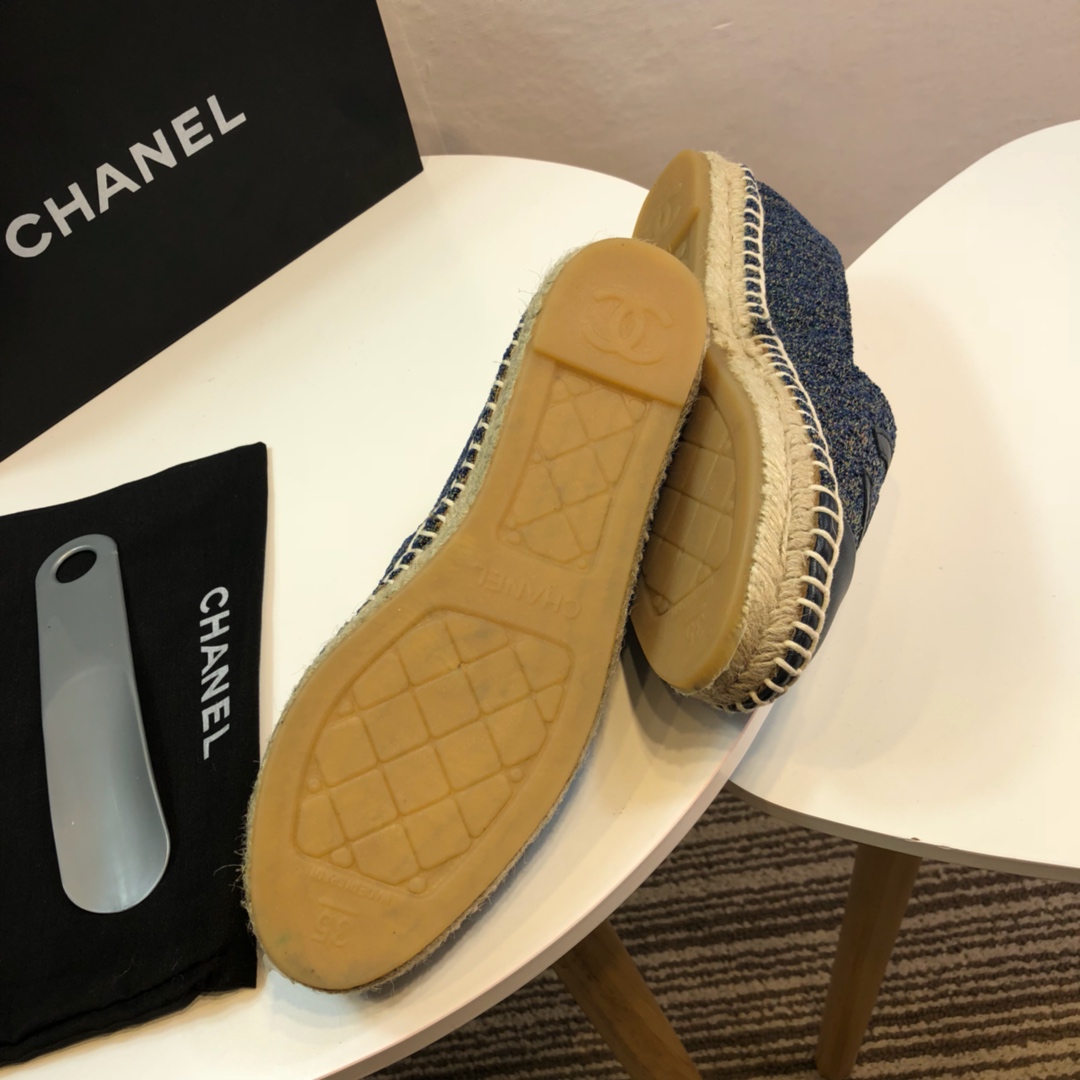 Chanel Loafers 35 - vstockx