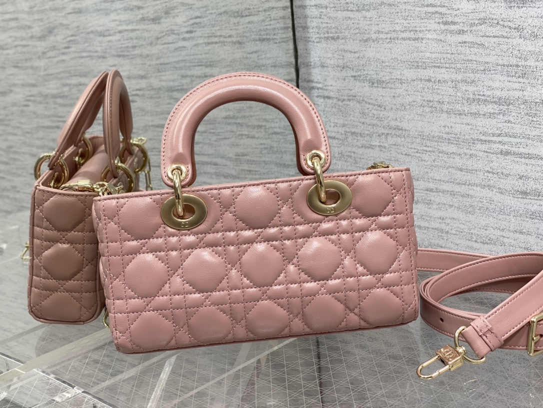 Handbag Dior size 22.5*6*11.5 cm - vstockx