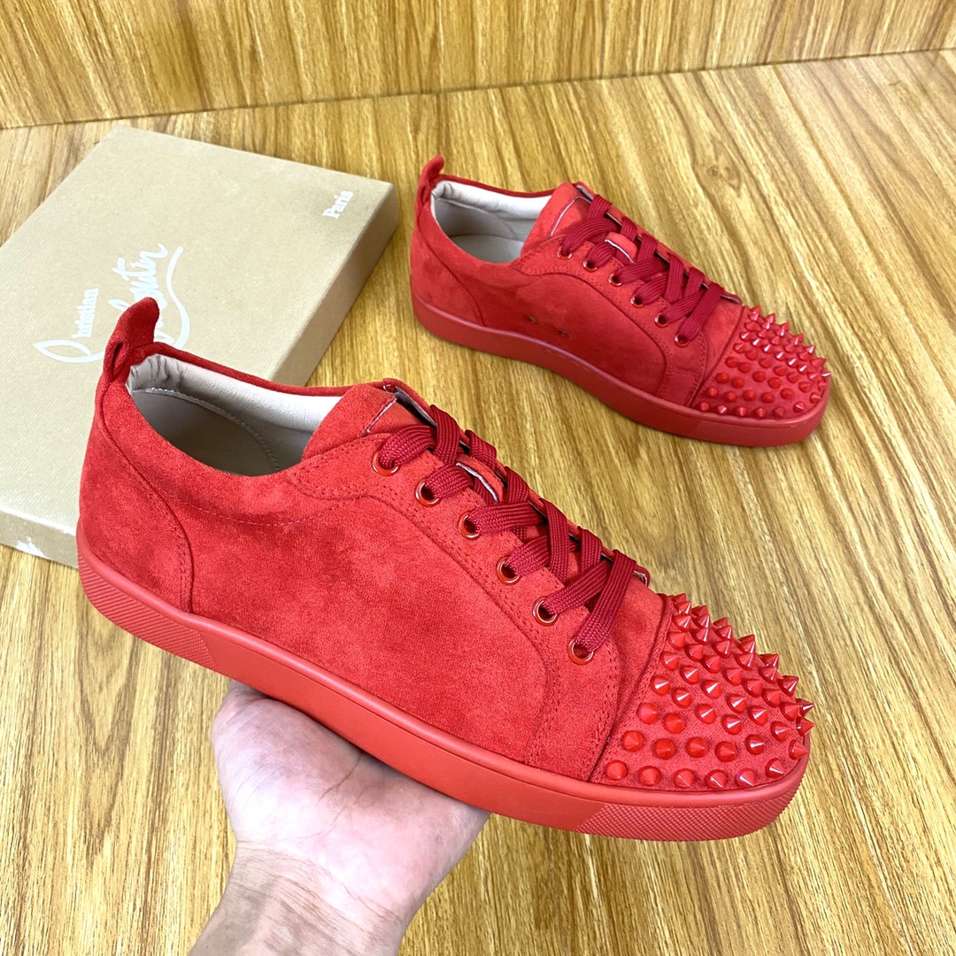 Christian Louboutin Louis Junior Spikes Orlato Flat Sneakers 11 - vstockx