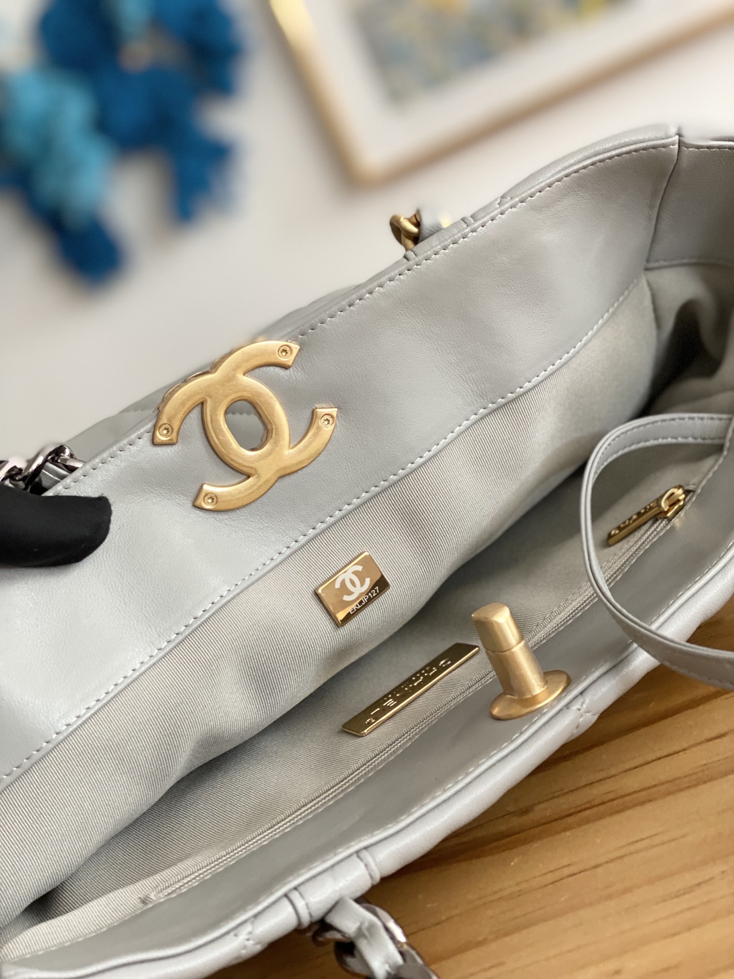 Handbag Chanel AS3519 size 30*37*10 cm - vstockx