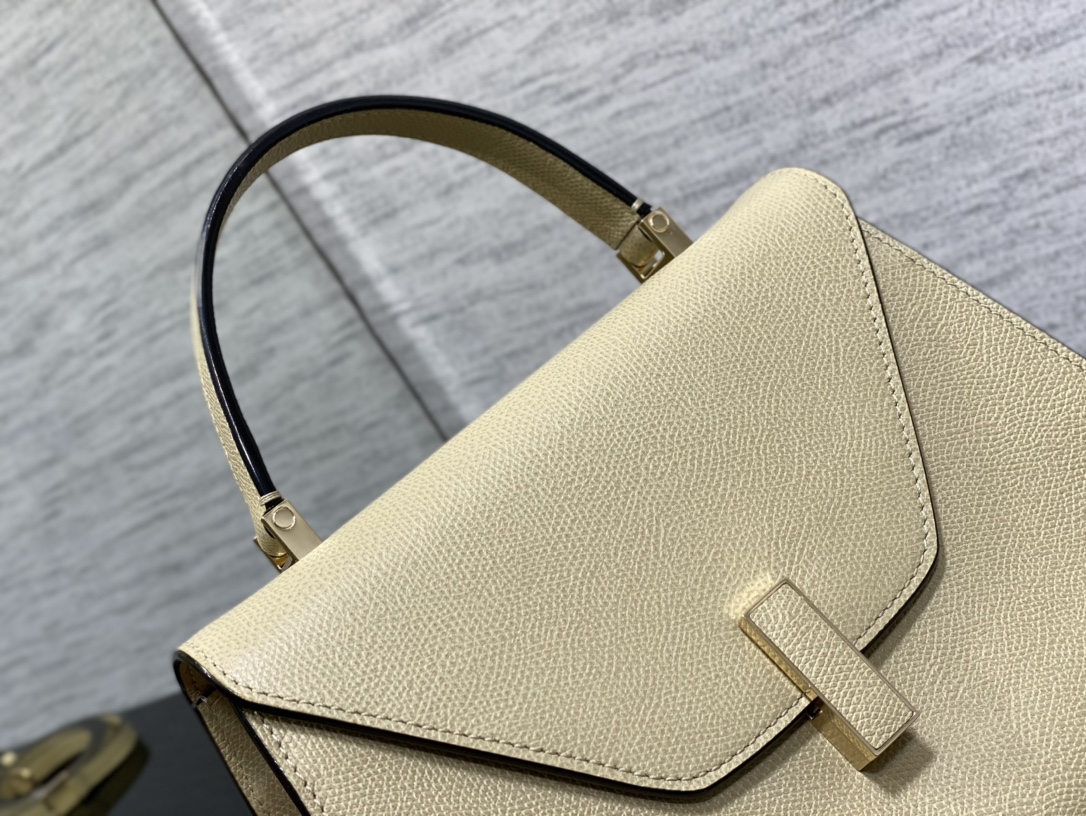 Handbag VALEXTRA size ** - vstockx