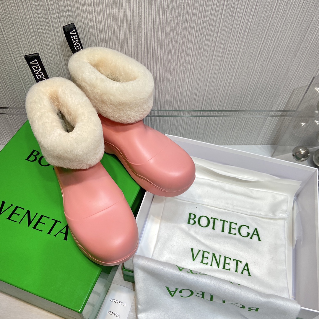 Bottega Veneta Boots 7 - vstockx