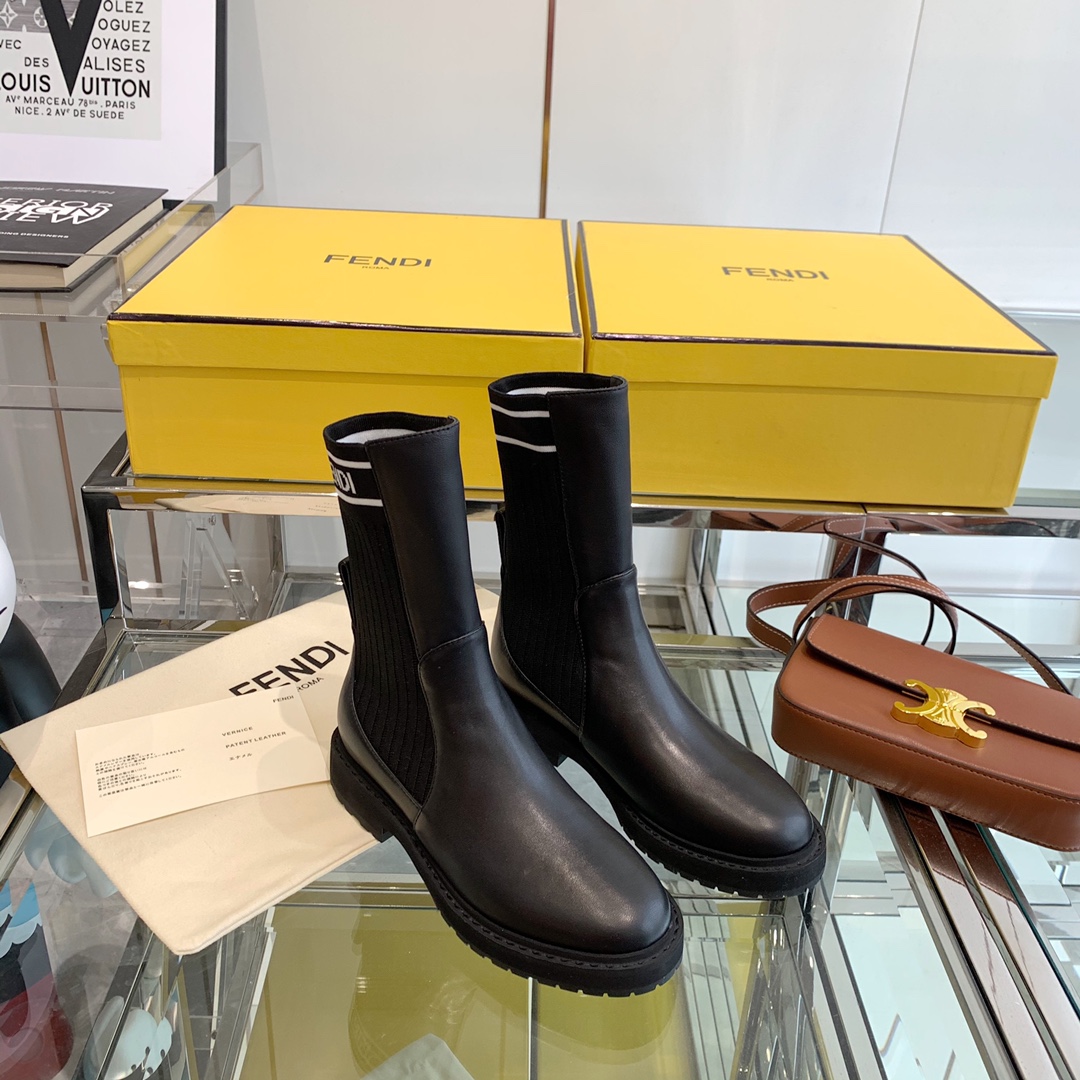 Fendi Boots 7 - vstockx