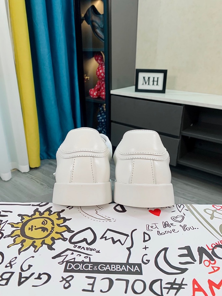 Dolce & Gabbana Low Tops Sneakers 92 - vstockx