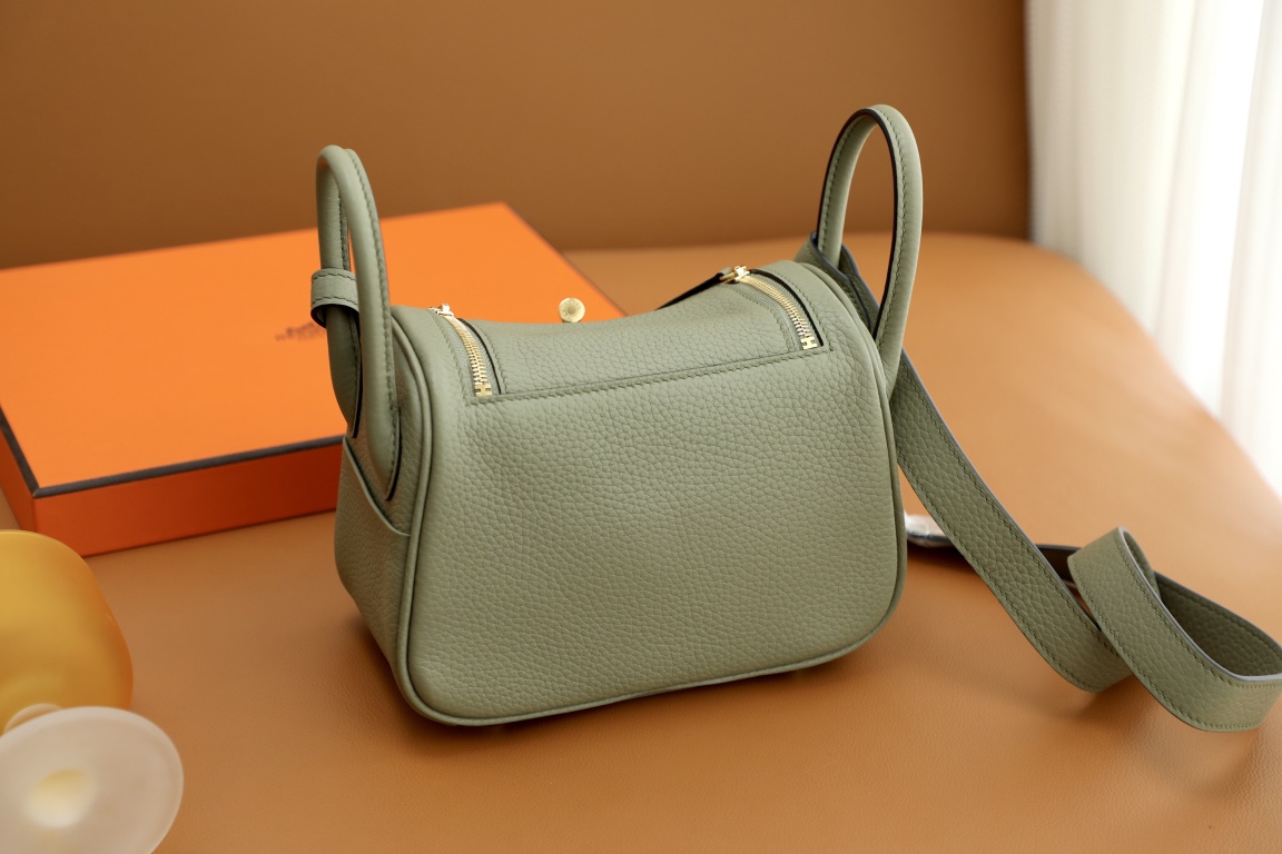 Handbags Hermes Lindy mini tc - vstockx