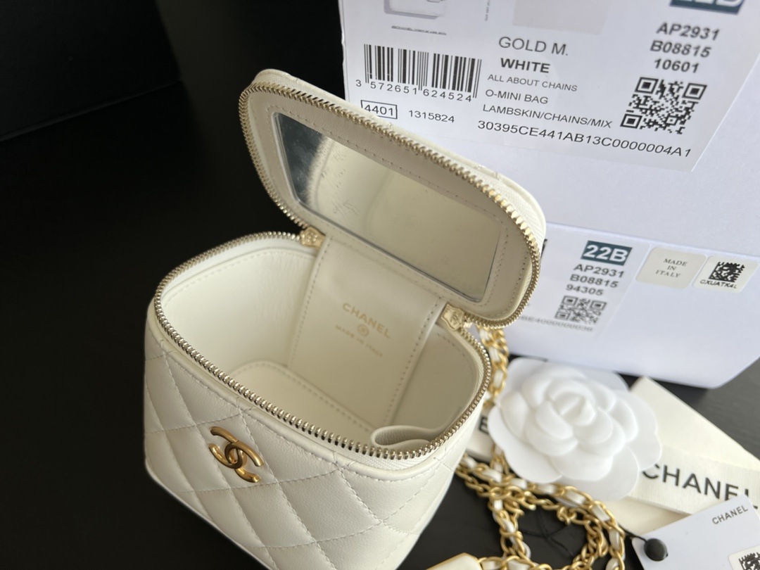 Handbag Chanel 2931 size 8.5cmx11cmx7 cm - vstockx