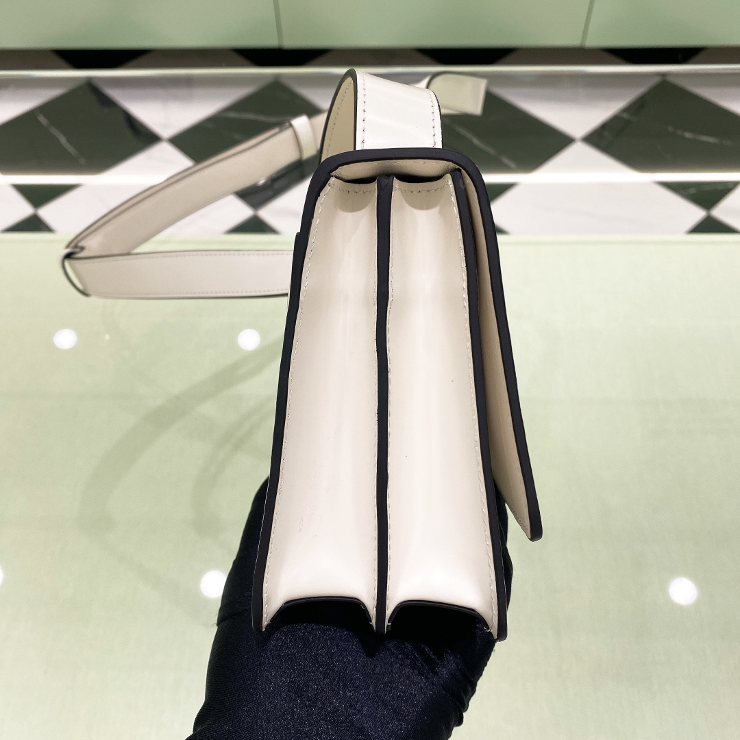 handbags prada 1BD321 24*15*6 - vstockx