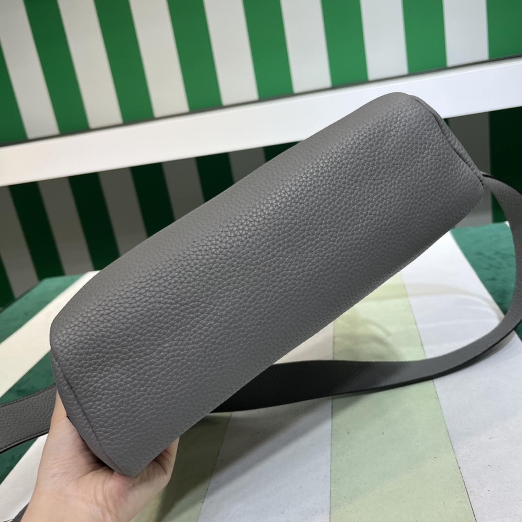 Handbags Prada 2VH165 size:23*11*26 cm - vstockx