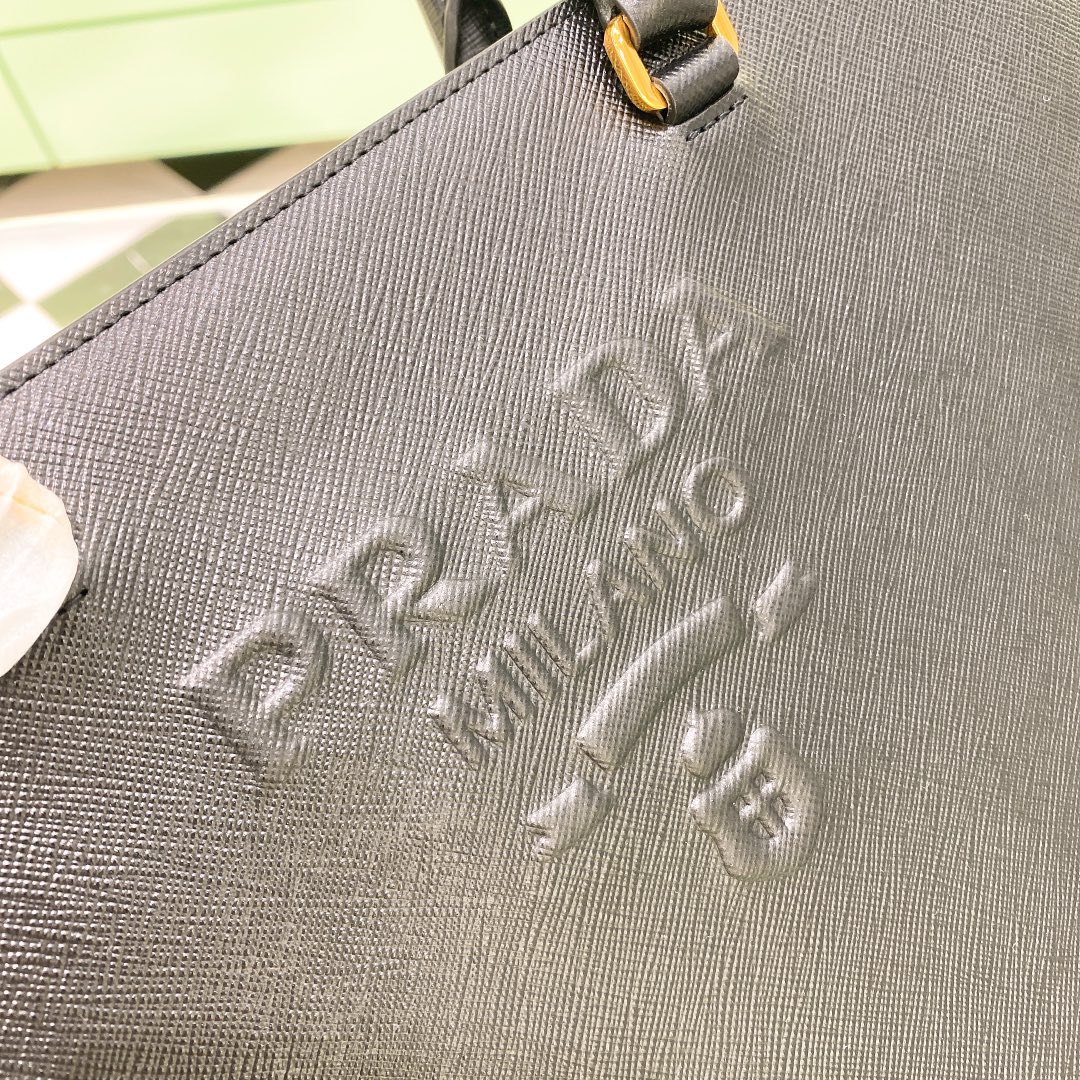 handbags prada 1BA335 size:33*26*11cm - vstockx