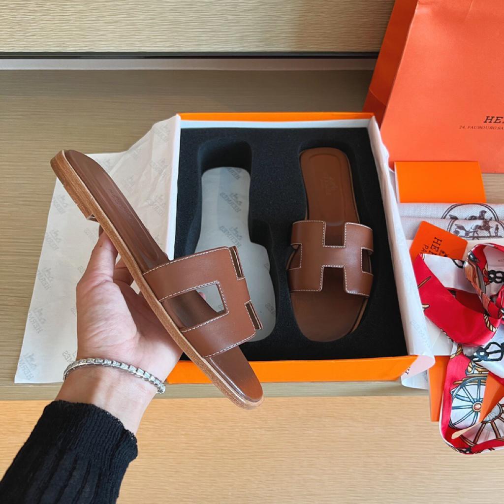 Hermes Sandals 228 - vstockx