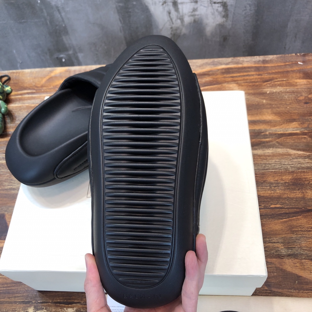 Balmain B-IT Mules Black - vstockx