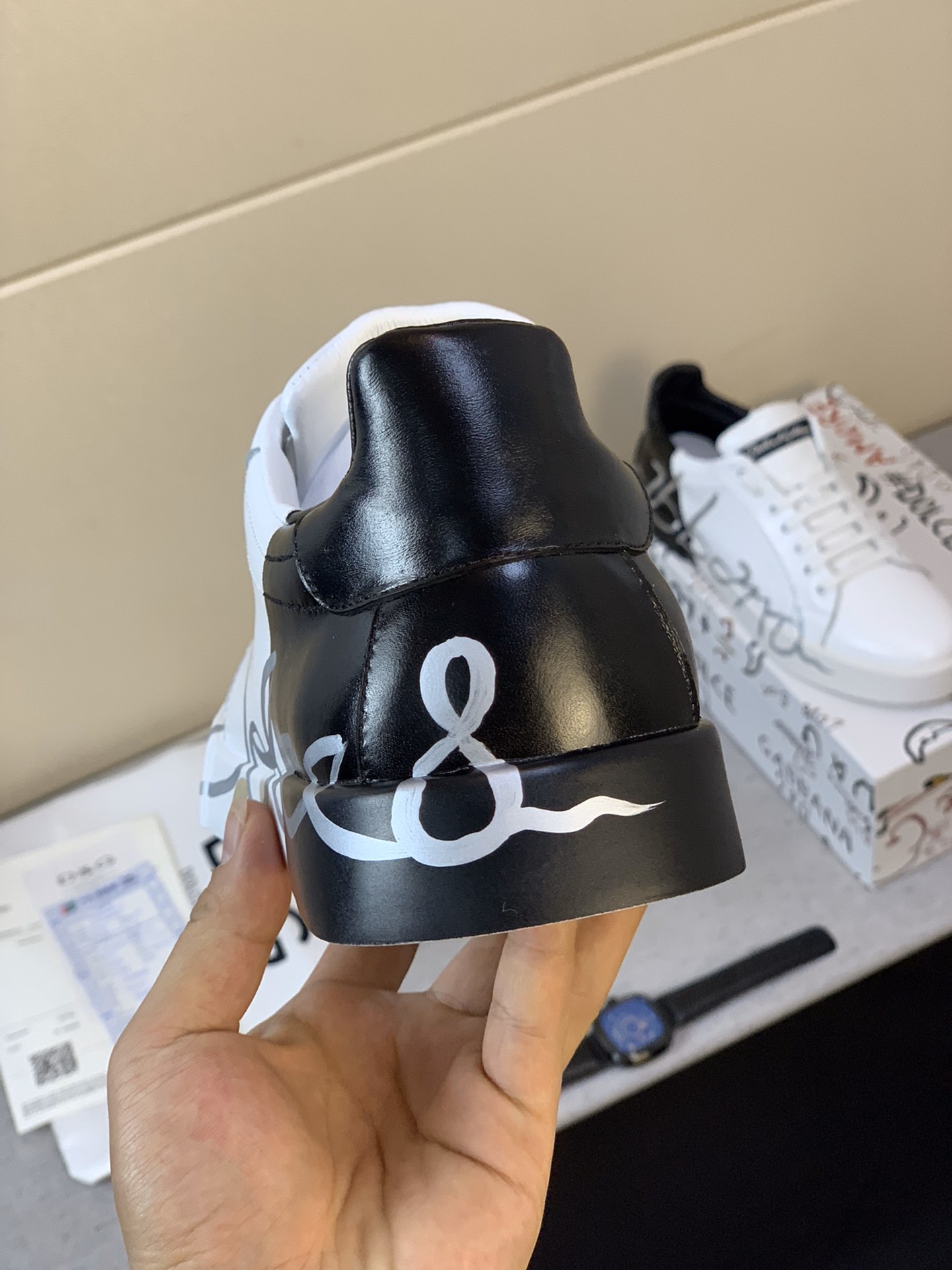 Dolce & Gabbana Low Tops Sneakers 42 - vstockx