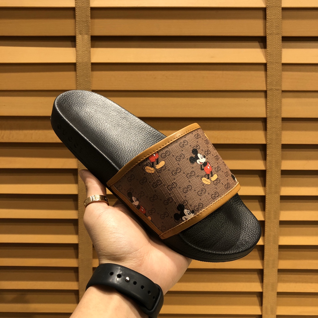 Gucci Slippers 24 - vstockx