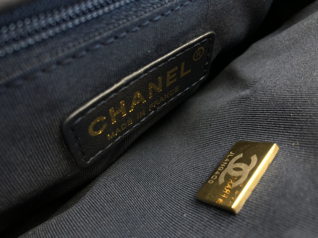 Handbag Chanel size 25*21*7* cm - vstockx