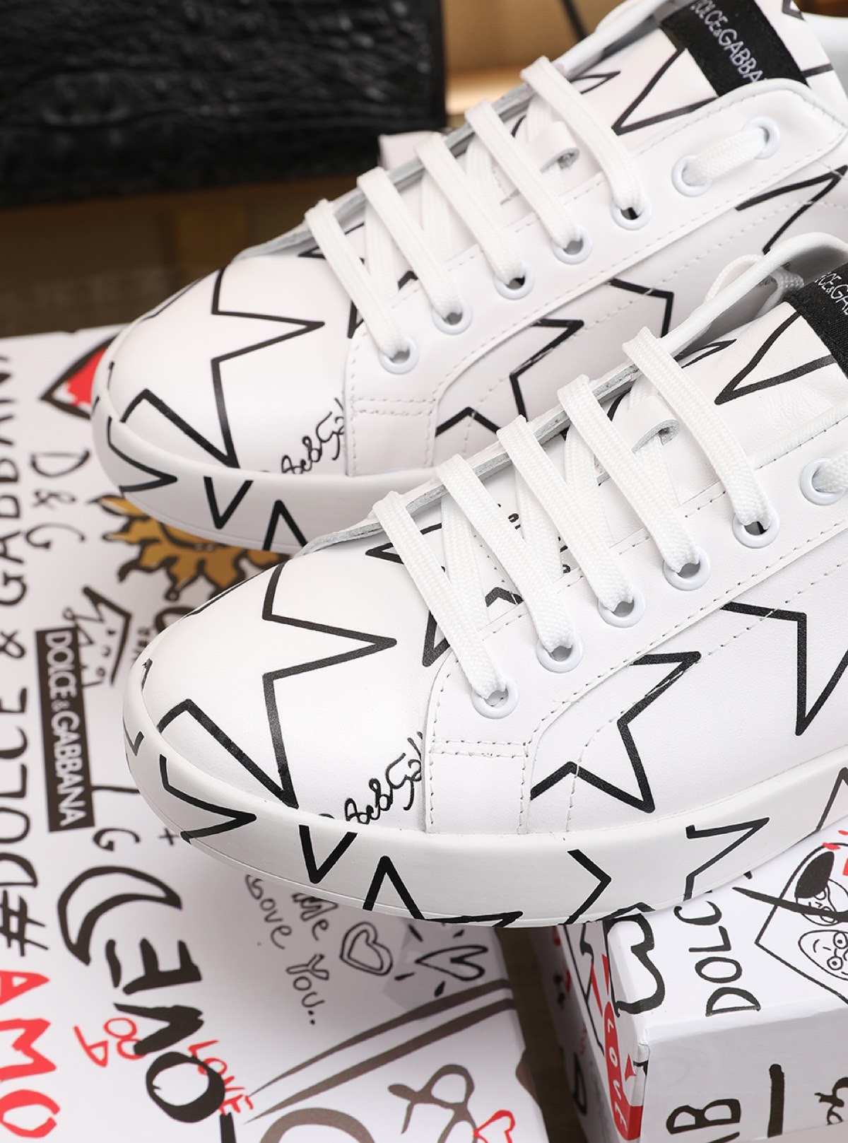 Dolce & Gabbana Low Tops Sneakers 70 - vstockx