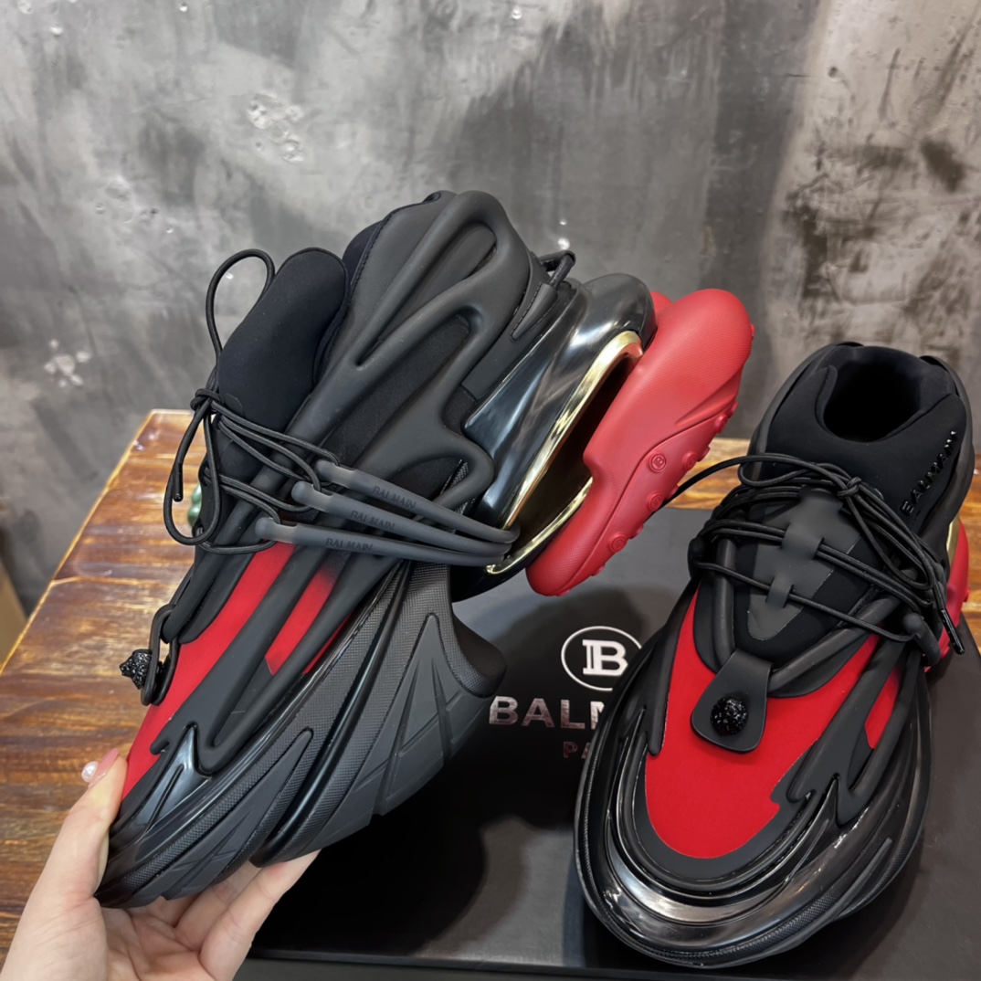 Balmain Sneaker 3 - vstockx